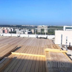 Montáž terasy na střeše