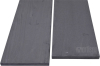 WPC dřevoplastové plotovky rovné 12x150 - Dark Grey - vlevo dle dopadu světla viditelná struktura dřeva, vpravo hladká po vláknech